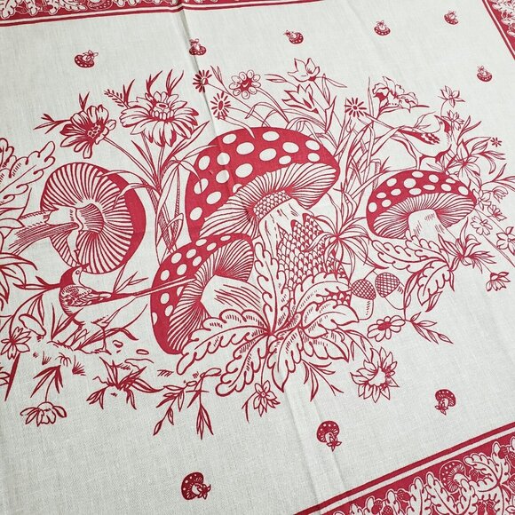 Vintage Mushrooms Printed Piece Of Linen Red And White 30.5x21.5" Retro VGC - Picture 4 of 7